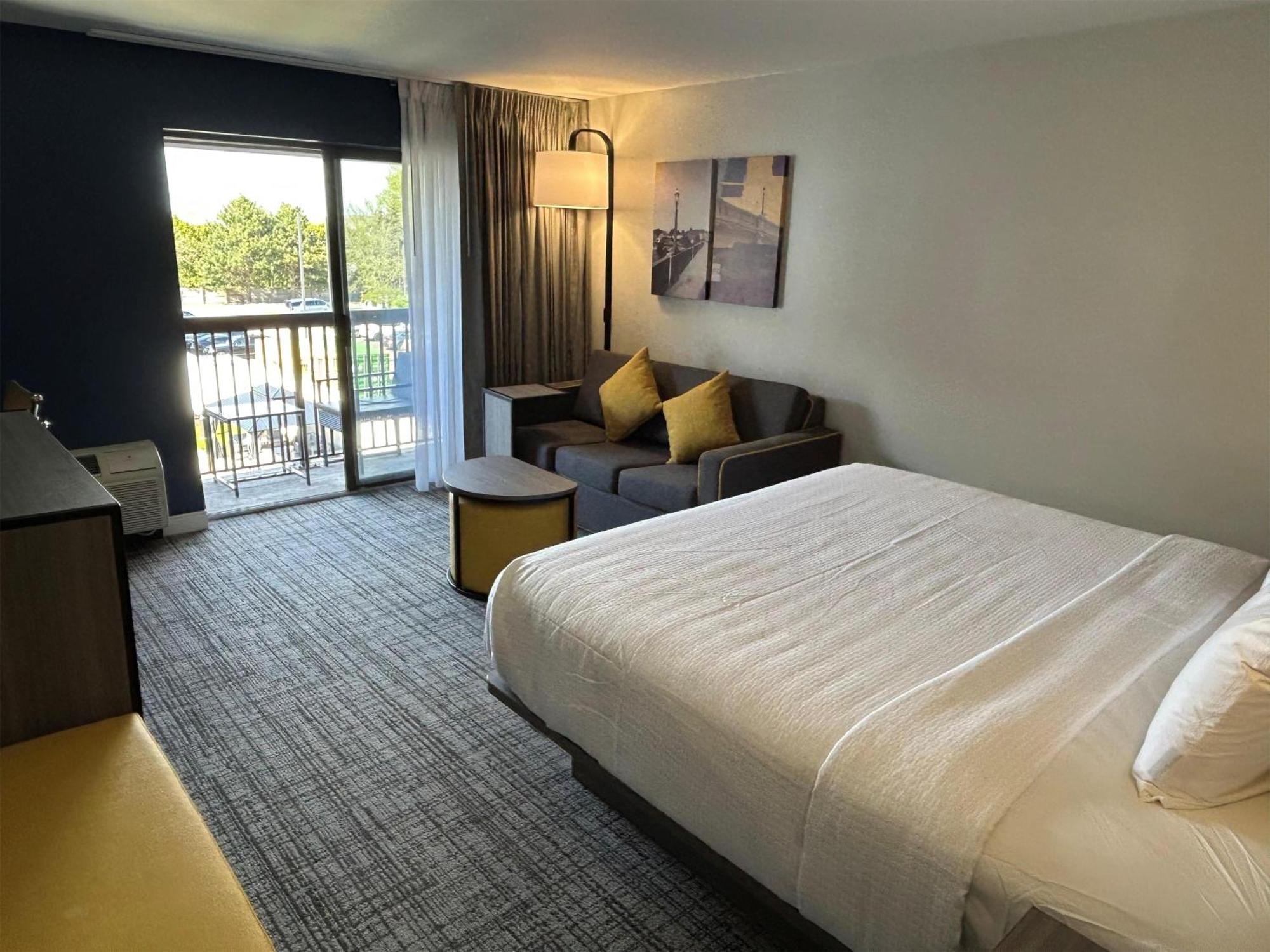 Best Western Plus Elgin - Chicago West Dundee Bagian luar foto
