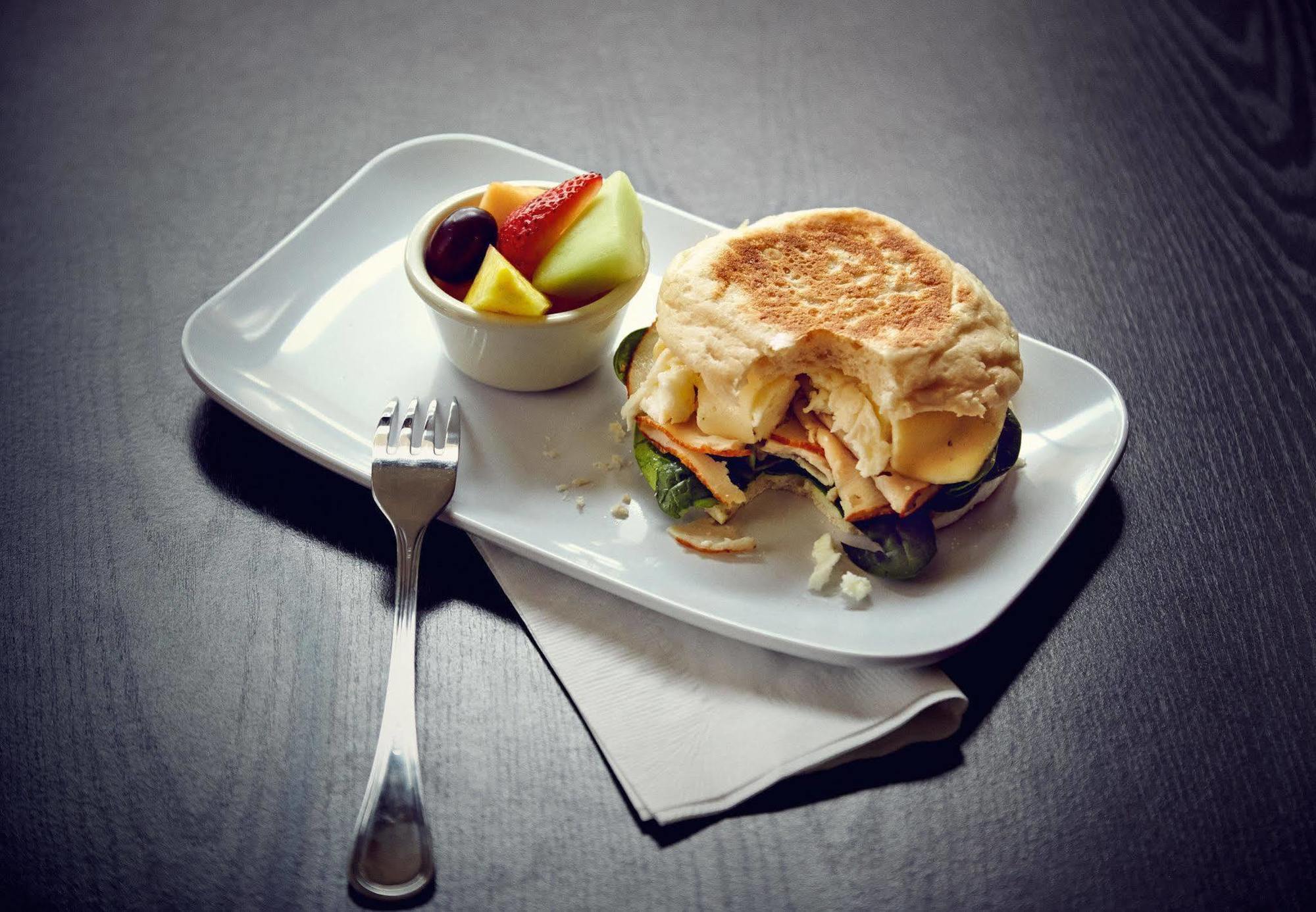 Best Western Plus Elgin - Chicago West Dundee Bagian luar foto